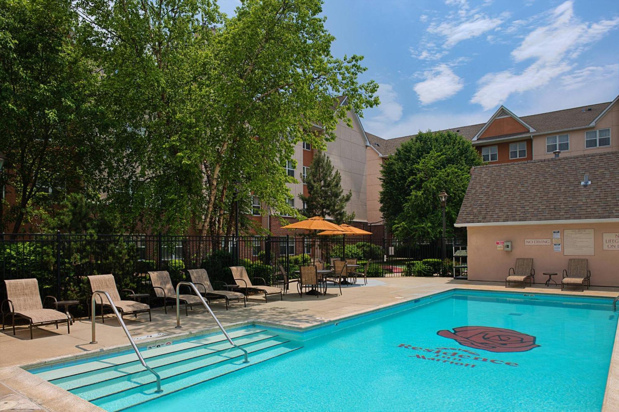 Residence Inn Chicago O'Hare ローズモント エクステリア 写真